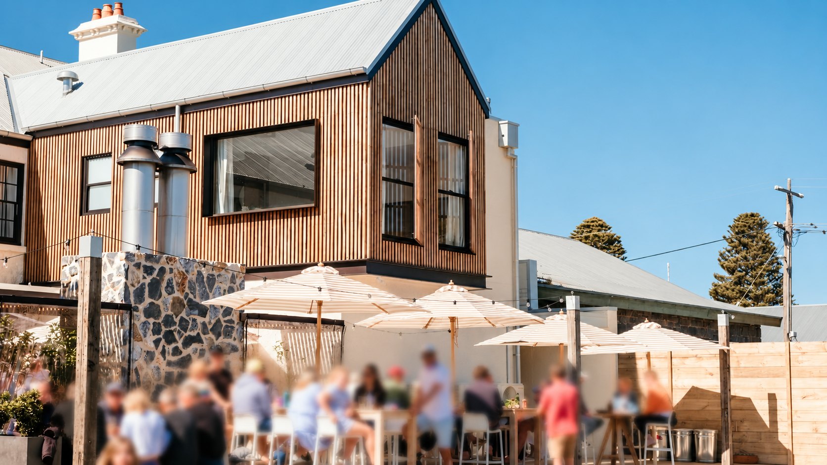 Outdoor garden setting at Oak & Anchor Hotel